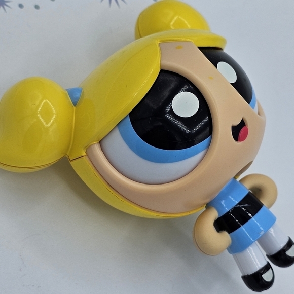 The Powerpuff Girls Bubbles Action Eyes Doll - Picture 2 of 6